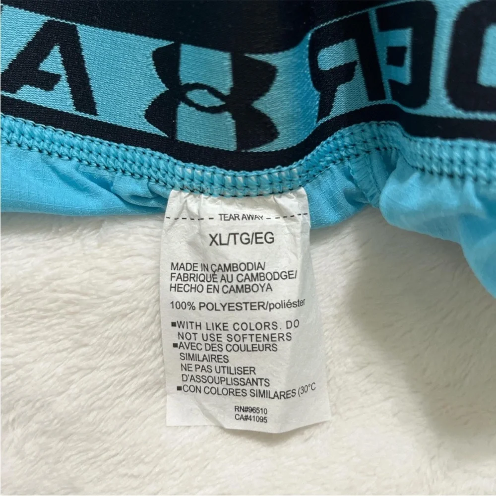 Under Armour Men's Light Blue Athletic Shorts - Picture 5 of 7